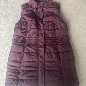 Maurices Plum Quilted Vest (worn once)